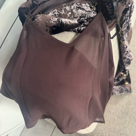 NWOT Donna Karan Elegant Velvet Burnout Blouse - size XS - Picture 6 of 8